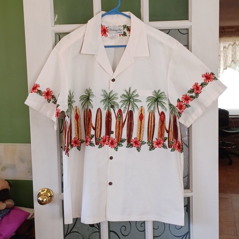Vintage Hawaiian shirt men's size xlarge Bishop St. Apparel